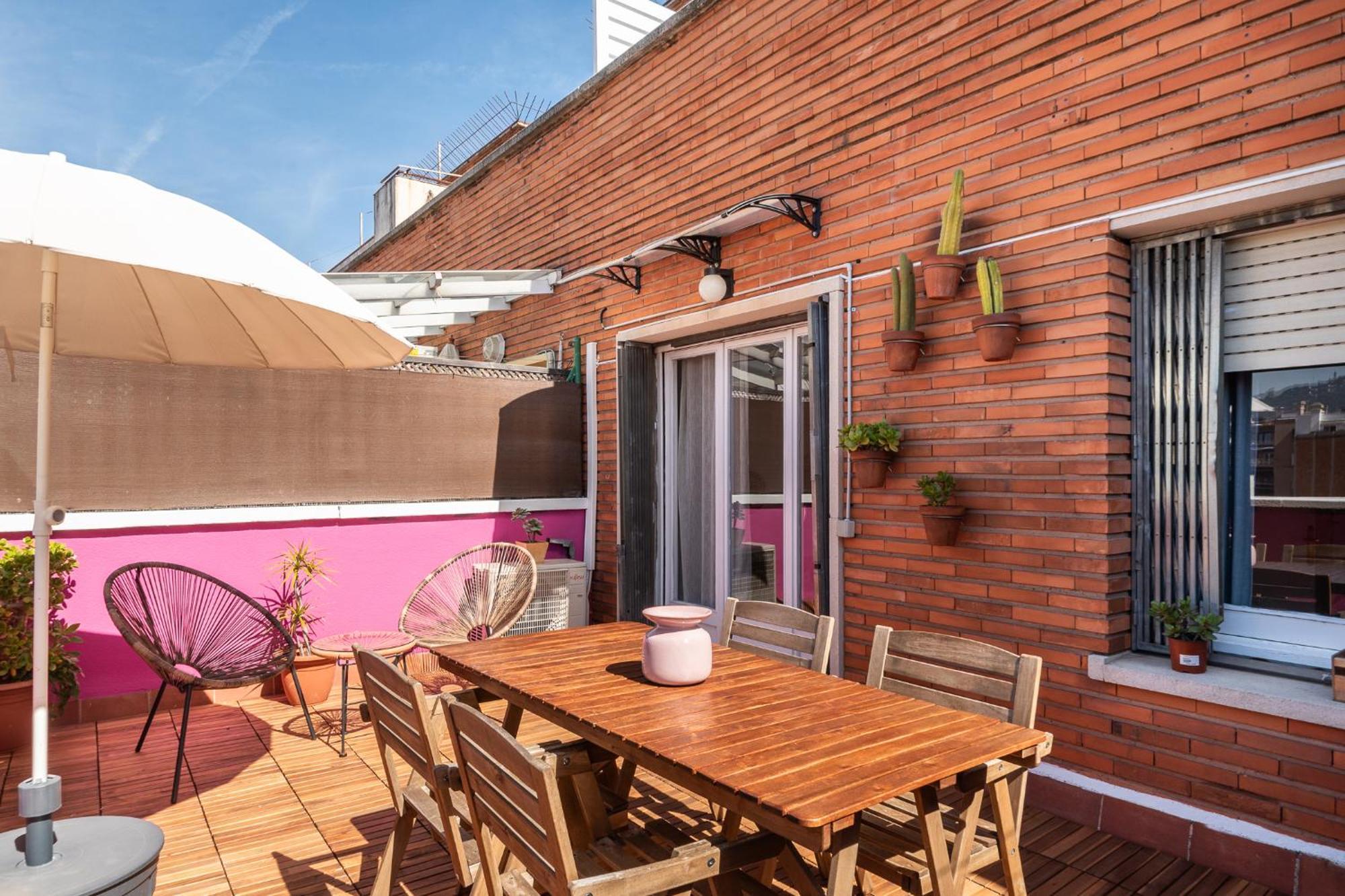 Dreamy Sunsets In A Penthouse With Terrace Barcellona